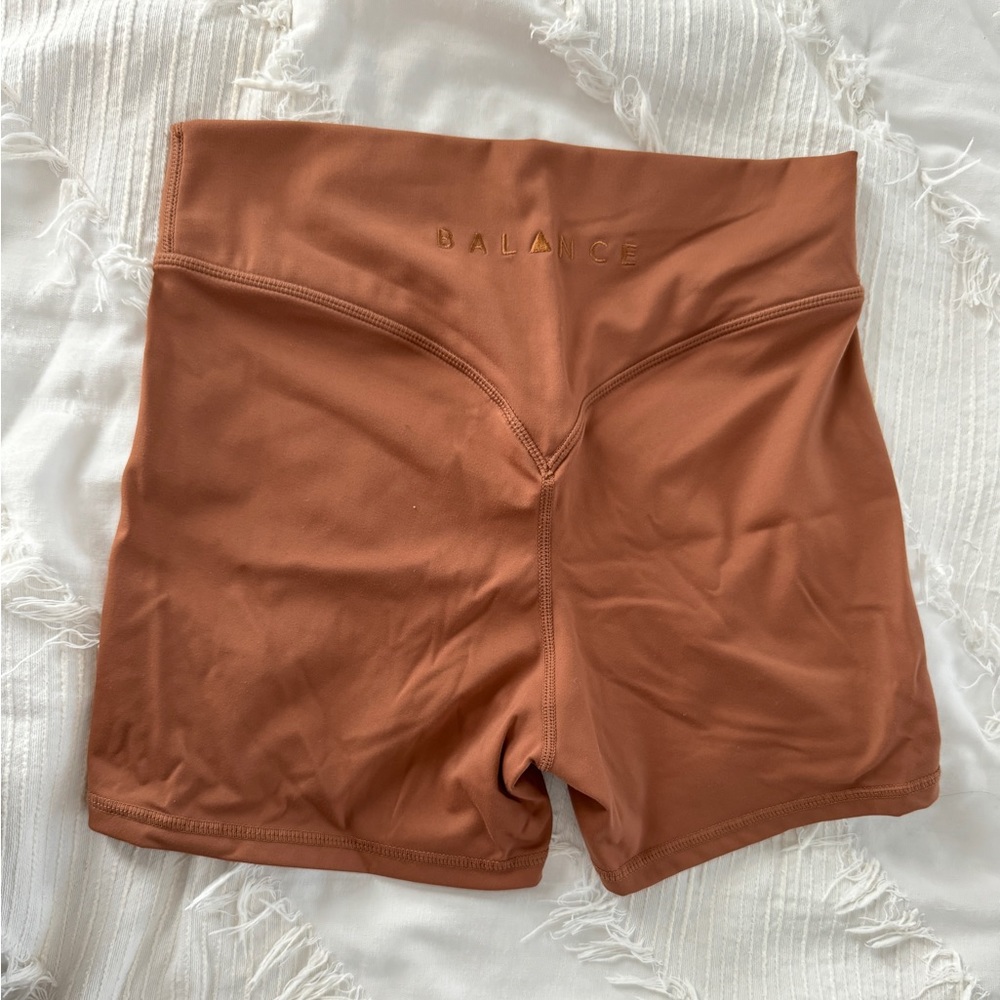 VITALITY BALANCE THE CLOUD SHORT NUTMEG